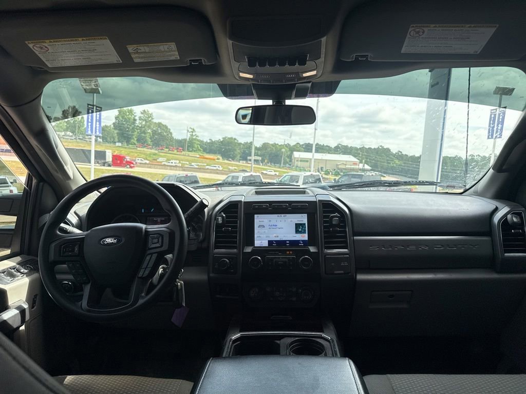 Used 2022 Ford F250 XLT w/ Black Appearance Package AWD/4WD image 13