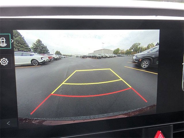 New 2026 Kia Carnival EX image 17