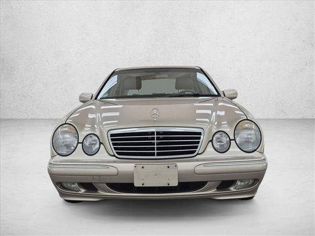 Used 2001 Mercedes-Benz E 320 Sedan image 2