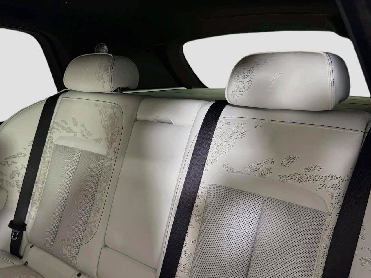 Used 2027 Rolls-Royce Cullinan AWD/4WD image 31
