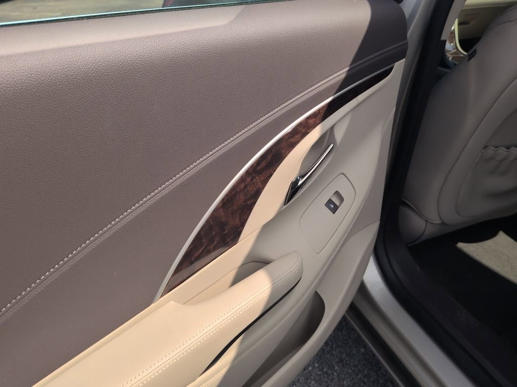Used 2015 Buick LaCrosse Leather w/ Experience Buick Package AWD/4WD image 51