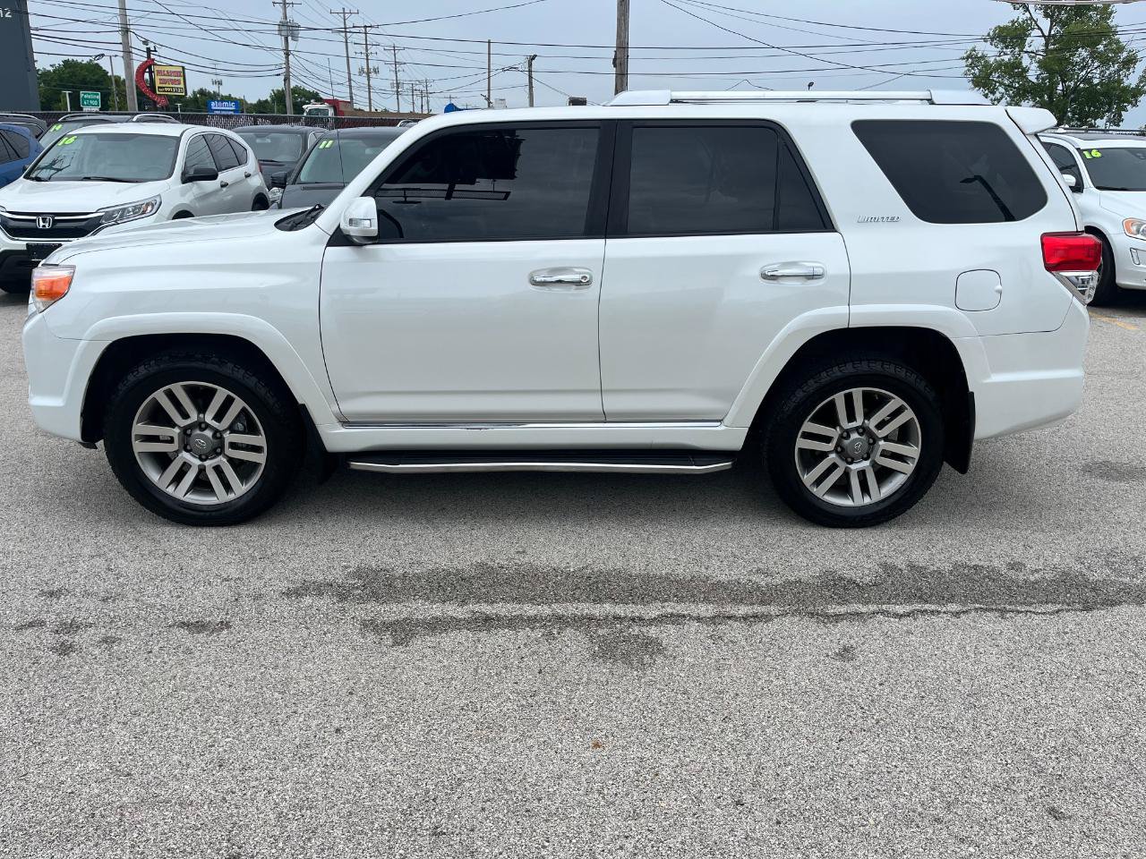 Used 2013 Toyota 4Runner Limited AWD/4WD image 2