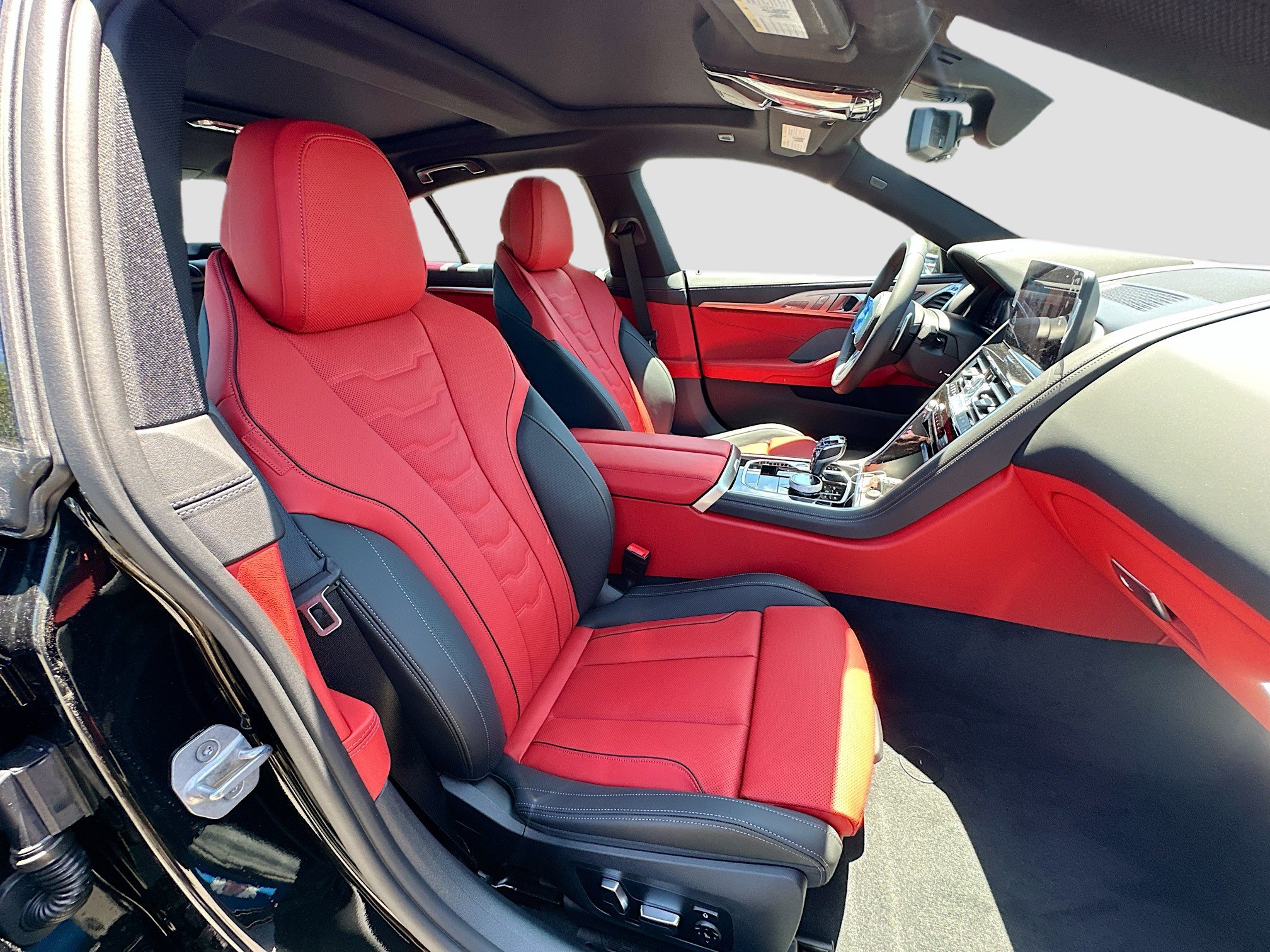 New 2026 BMW 840i w/ M Sport Professional Package image 24