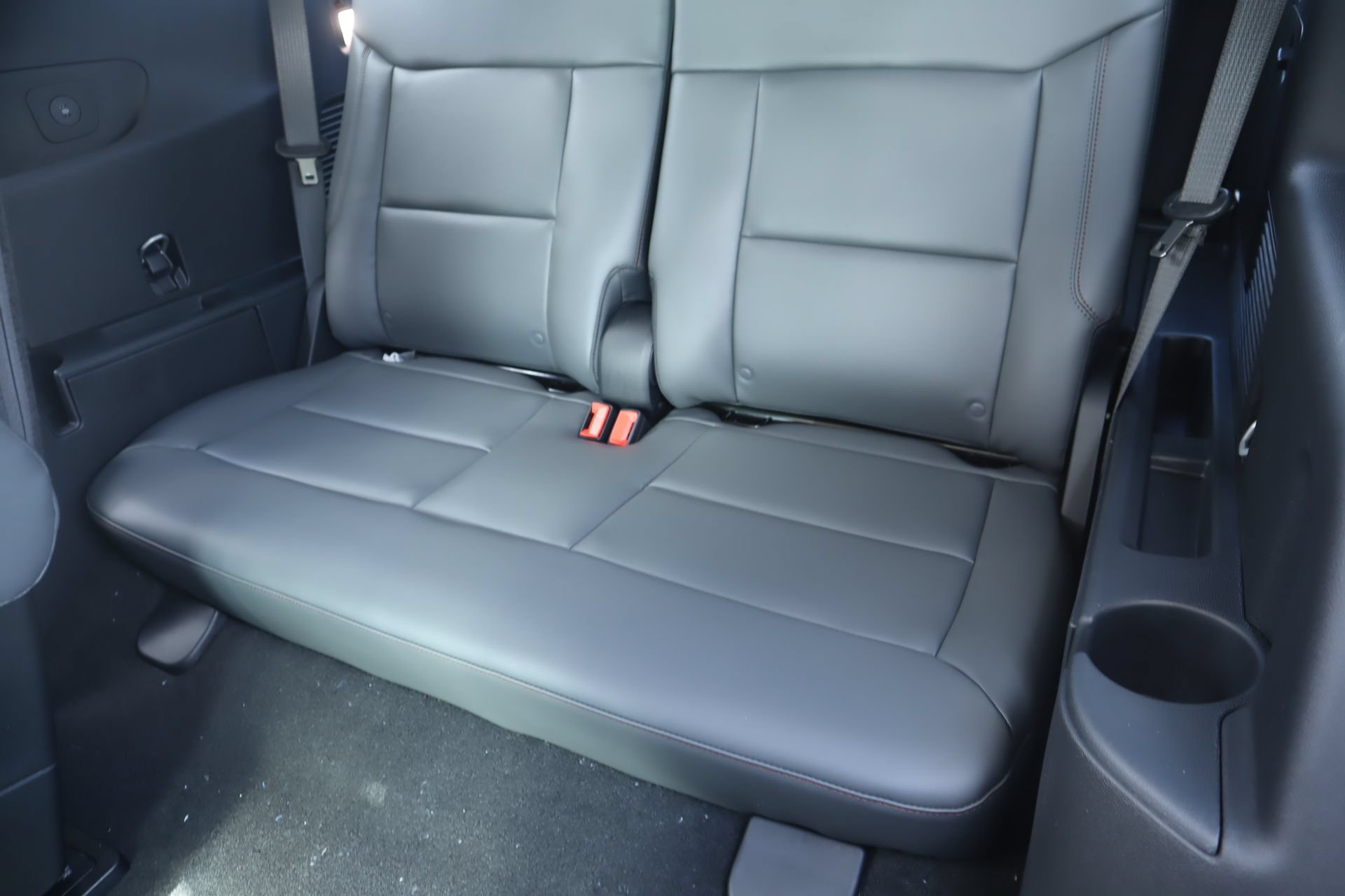 New 2026 Ford Explorer Active w/ Active Comfort Package RWD image 14