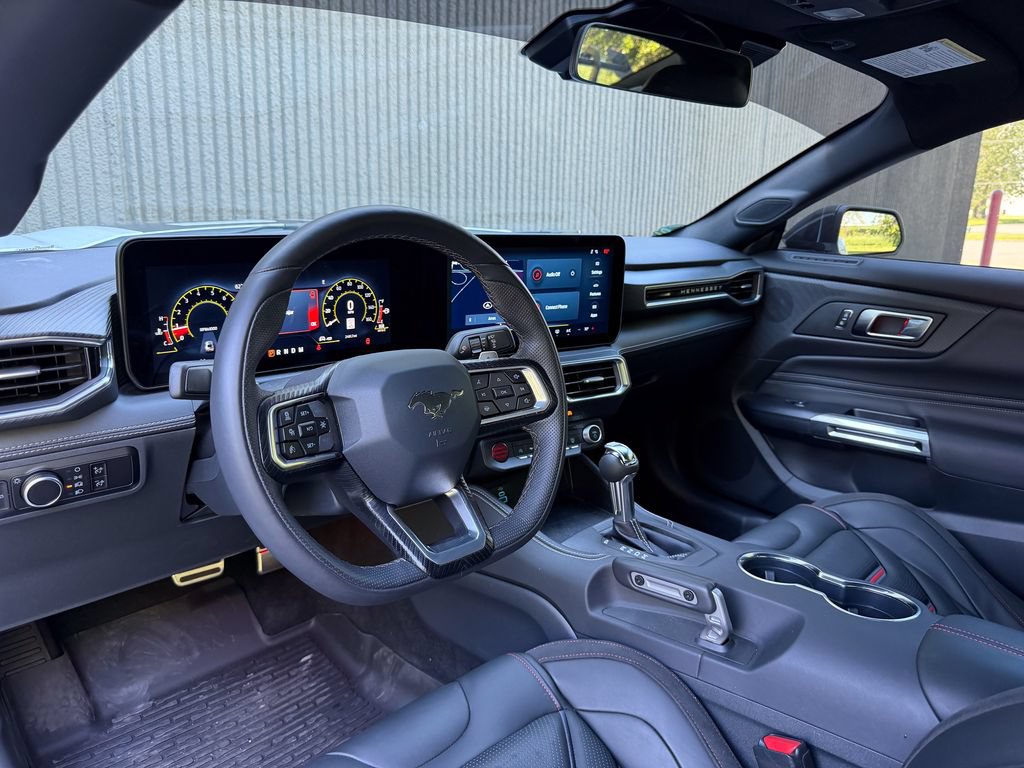 Used 2025 Ford Mustang GT Premium w/ GT Performance Package RWD image 10