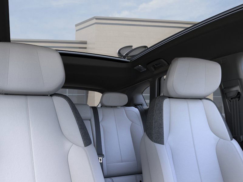 New 2026 Cadillac Optiq Luxury 1 image 24