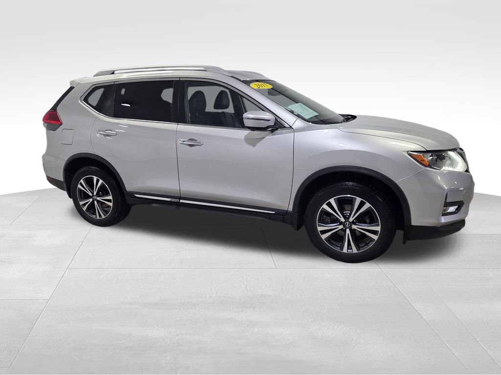 Used 2017 Nissan Rogue SL image 24