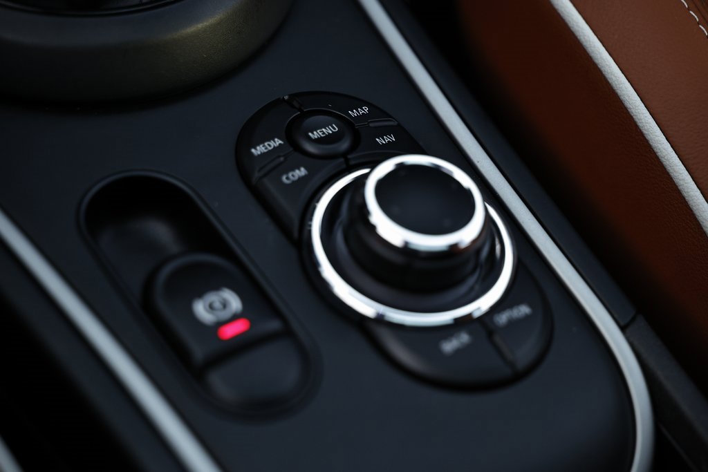 Used 2023 MINI Cooper Countryman SE w/ Signature Upholstery Package image 40