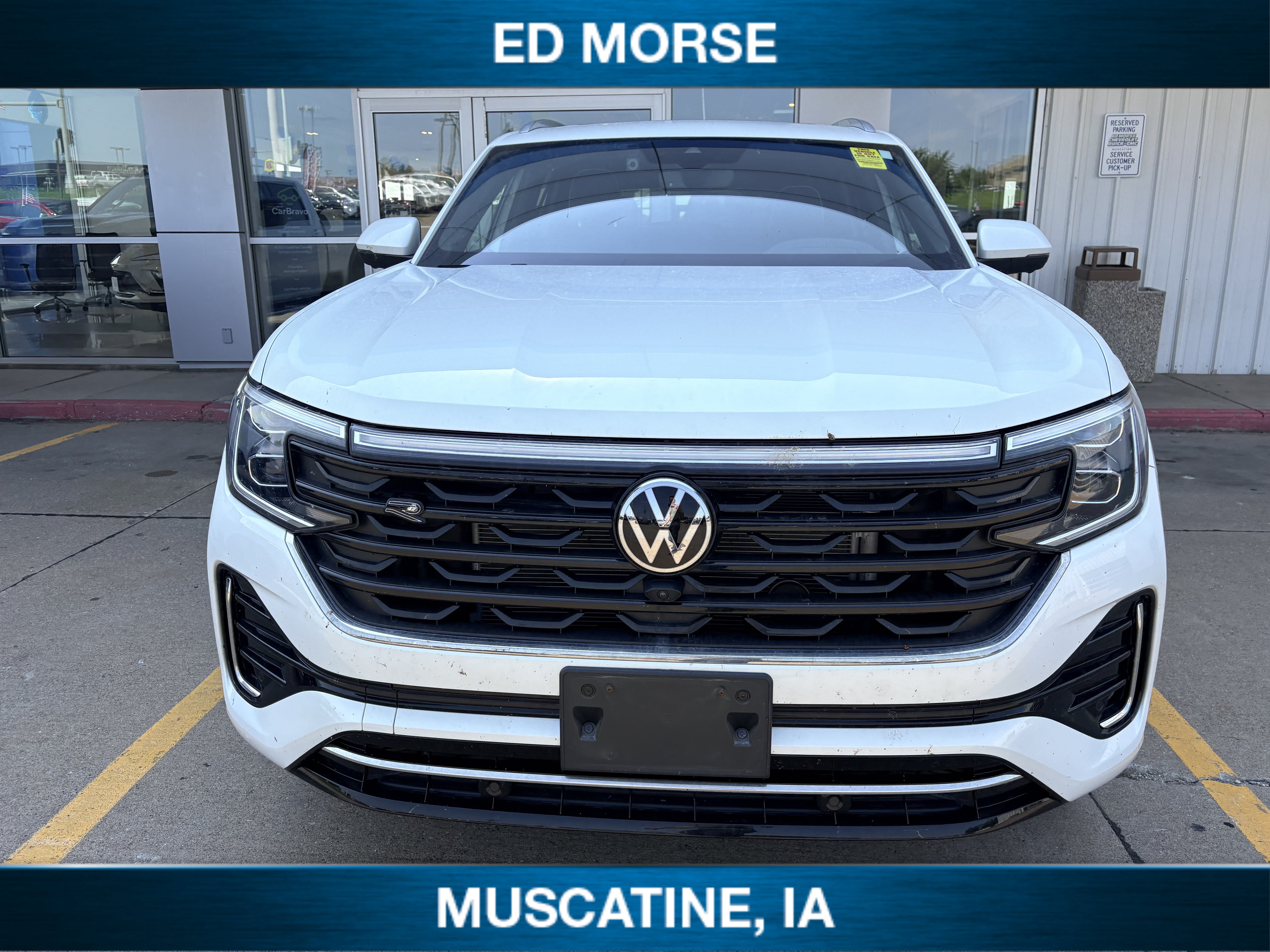 Used 2024 Volkswagen Atlas Cross Sport SEL Premium R-Line AWD/4WD image 7