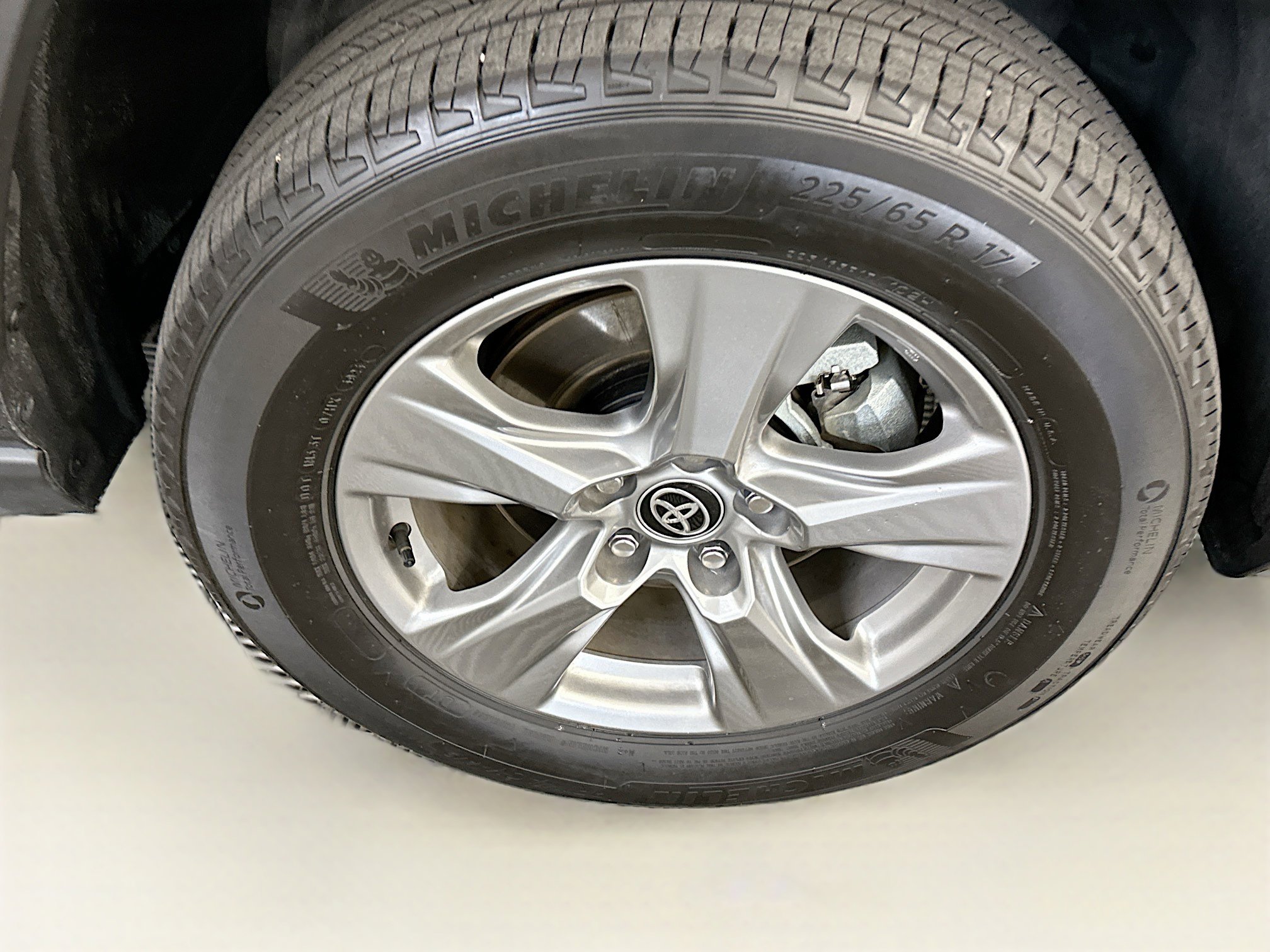 Used 2025 Toyota RAV4 LE image 11