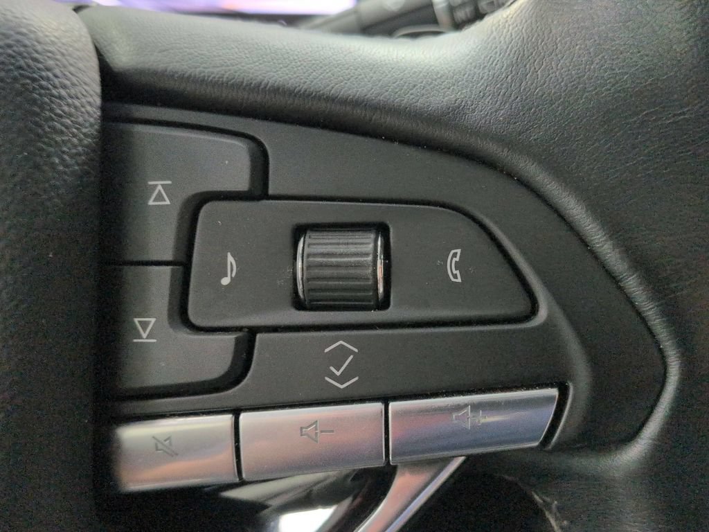 Used 2023 Cadillac Escalade Sport AWD/4WD image 13
