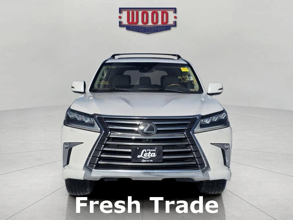 Used 2019 Lexus LX 570 4WD image 2
