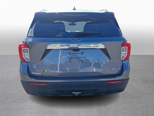 Used 2022 Ford Explorer XLT w/ Class IV Trailer Tow Package image 5