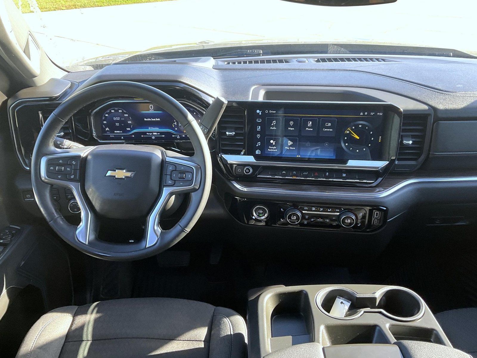 Used 2024 Chevrolet Silverado 1500 LT AWD/4WD image 14