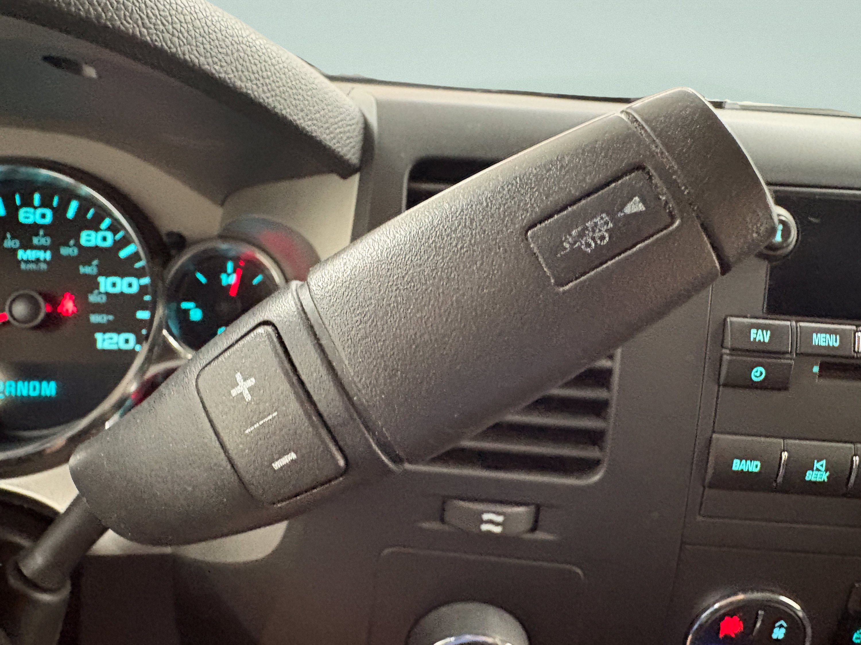 Used 2010 GMC Sierra 1500 SLE w/ Power Pack Plus AWD/4WD image 20
