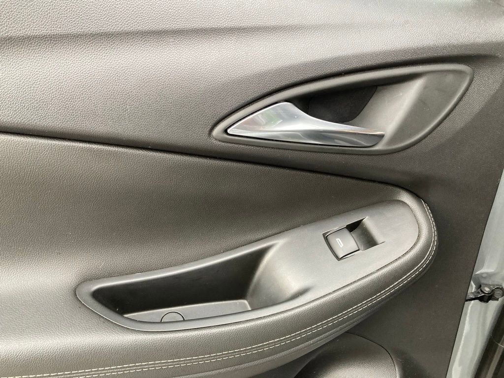 Used 2025 Buick Encore GX Preferred image 10