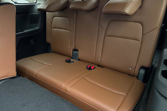 New 2025 Nissan Pathfinder Platinum image 17