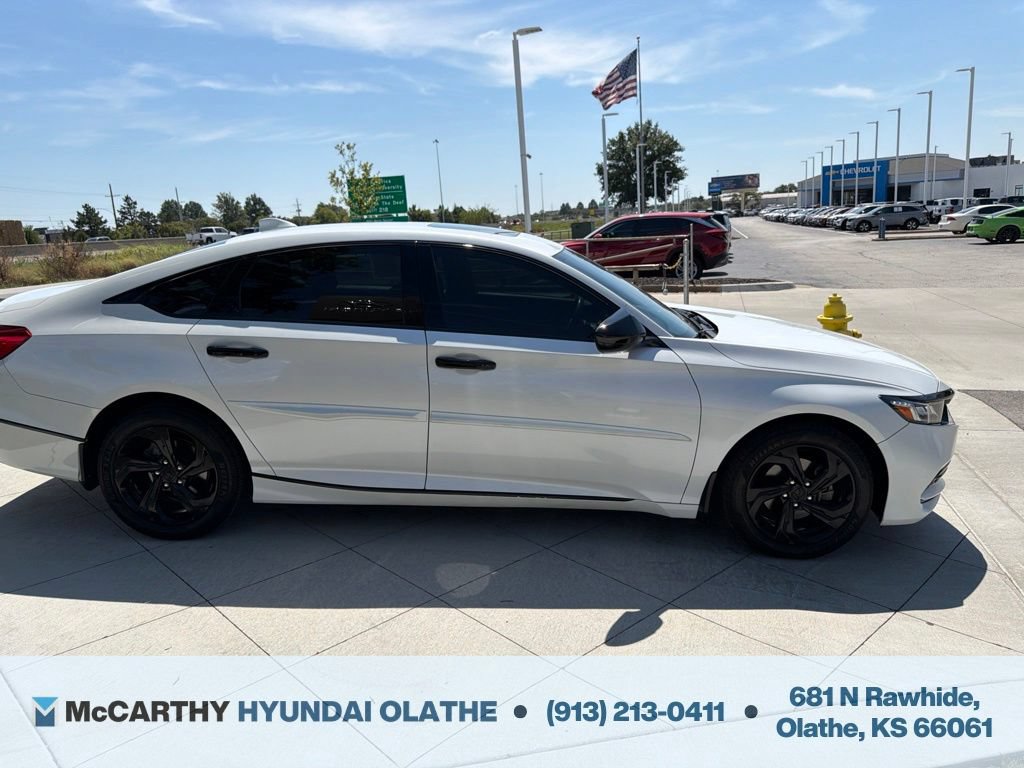 Used 2019 Honda Accord EX image 17