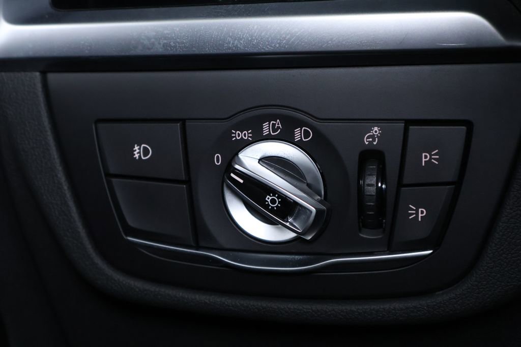 Used 2020 BMW X4 xDrive30i image 30