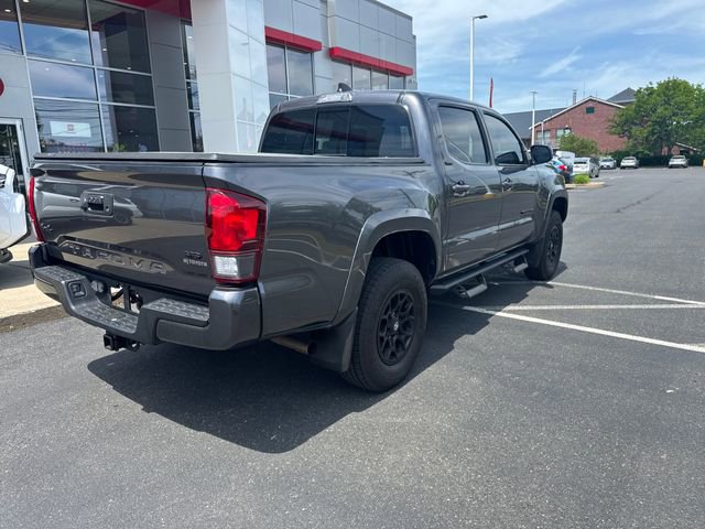 Used 2021 Toyota Tacoma SR5 AWD/4WD video 3