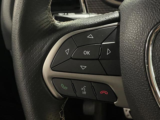Used 2016 Dodge Challenger SRT Hellcat RWD image 24