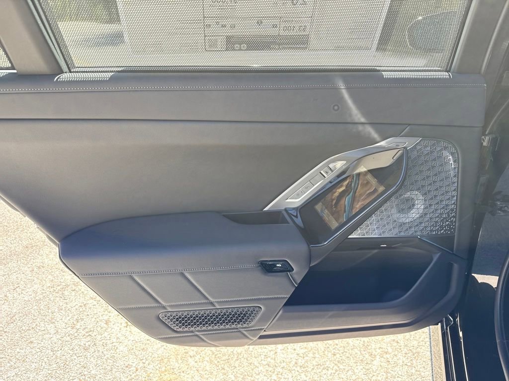 New 2026 BMW 760i xDrive w/ Executive Package image 26