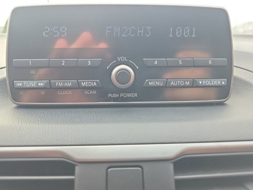 Used 2014 MAZDA MAZDA3 i Touring image 25