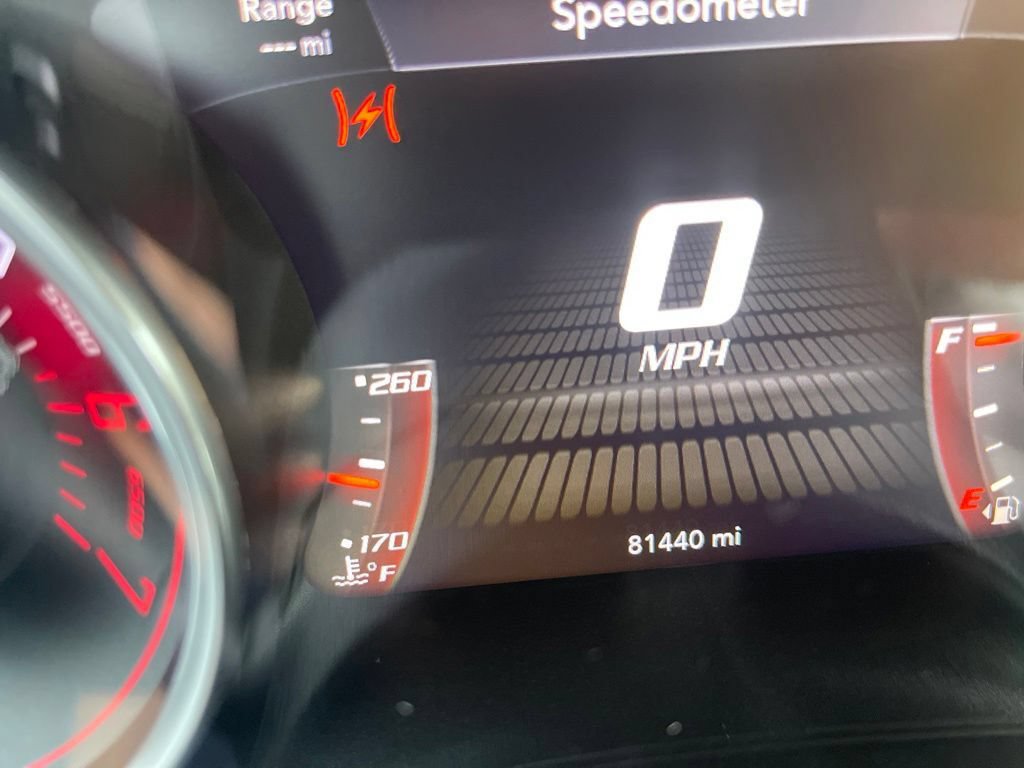 Used 2016 Dodge Challenger R/T Plus RWD image 10