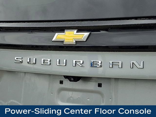 Used 2025 Chevrolet Suburban Premier AWD/4WD image 33