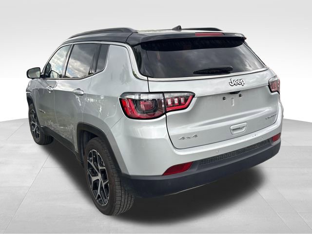 Used 2024 Jeep Compass Limited AWD/4WD image 5