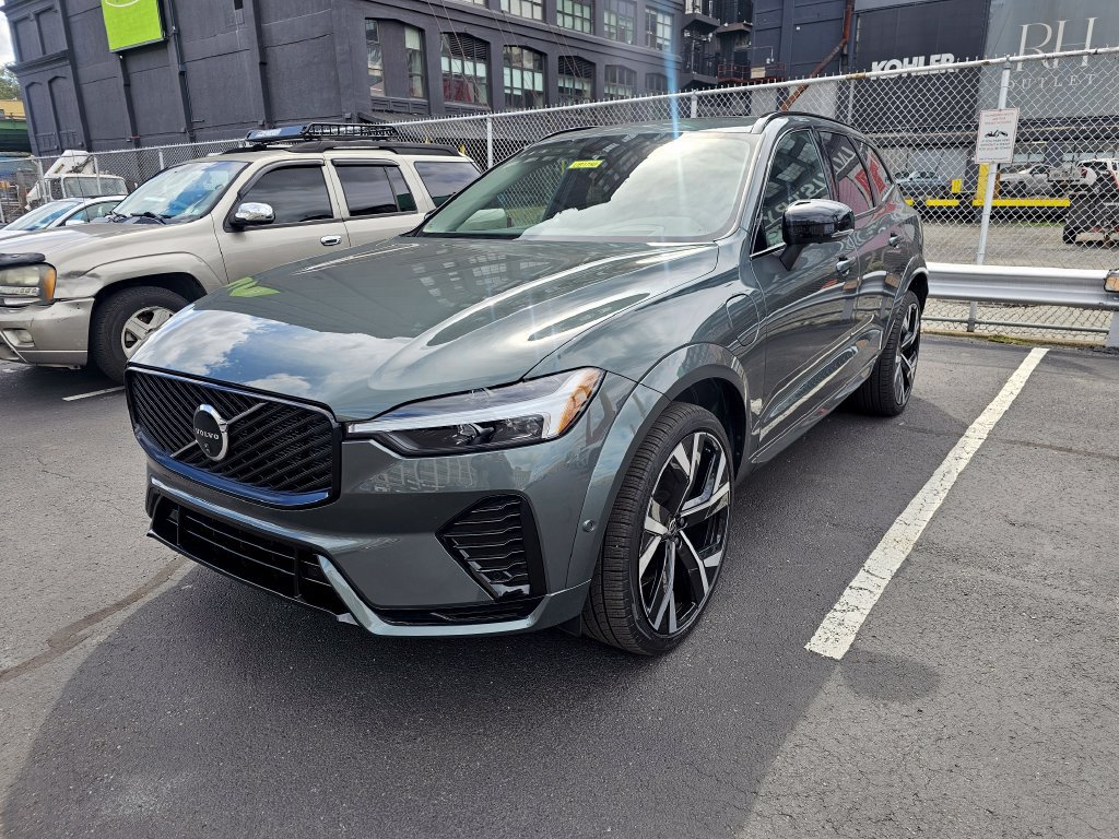Certified 2026 Volvo XC60 T8 Ultra