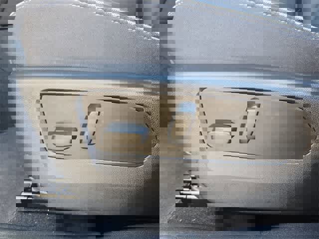 Used 2023 Buick Envision Essence image 15