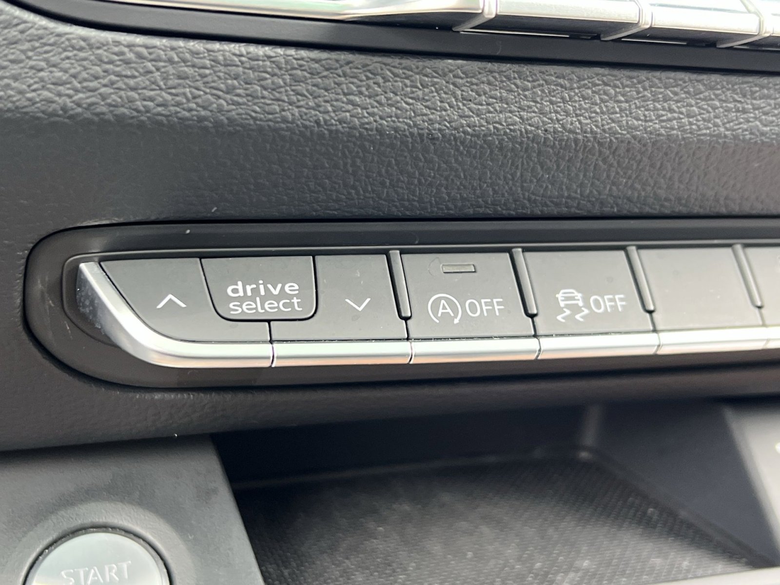 Used 2023 Audi Q5 2.0T Premium w/ Convenience Package image 34