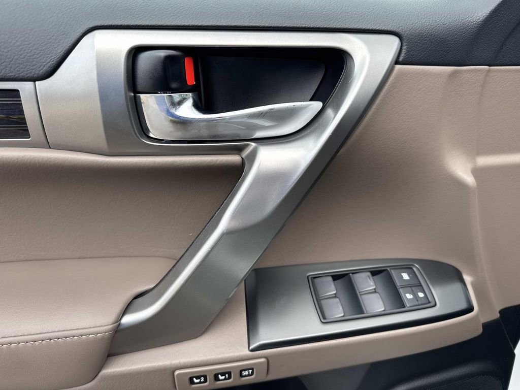 Used 2023 Lexus GX 460 Premium image 20