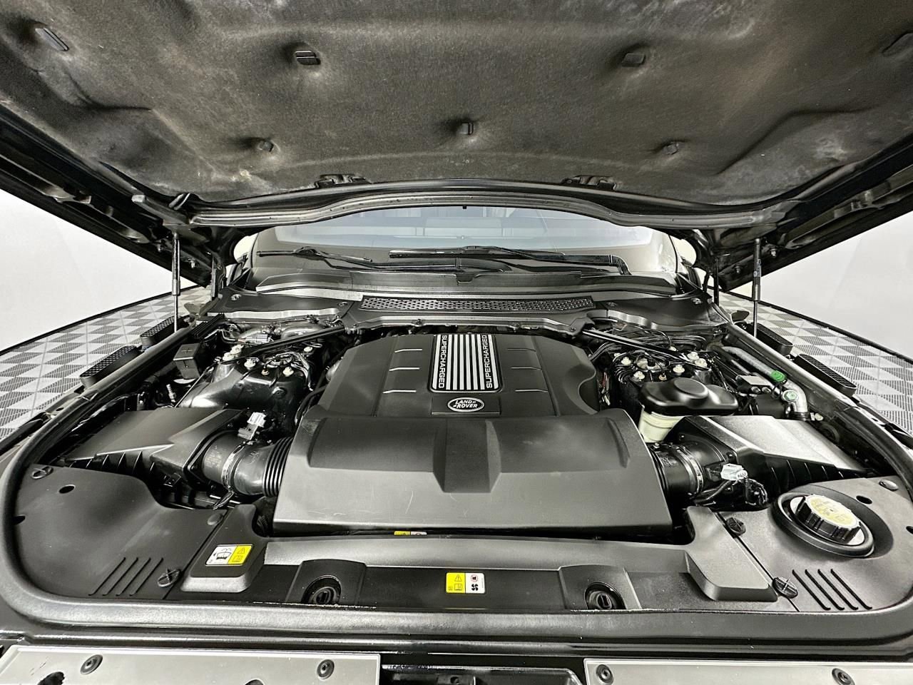 Used 2016 Land Rover Range Rover Supercharged image 45