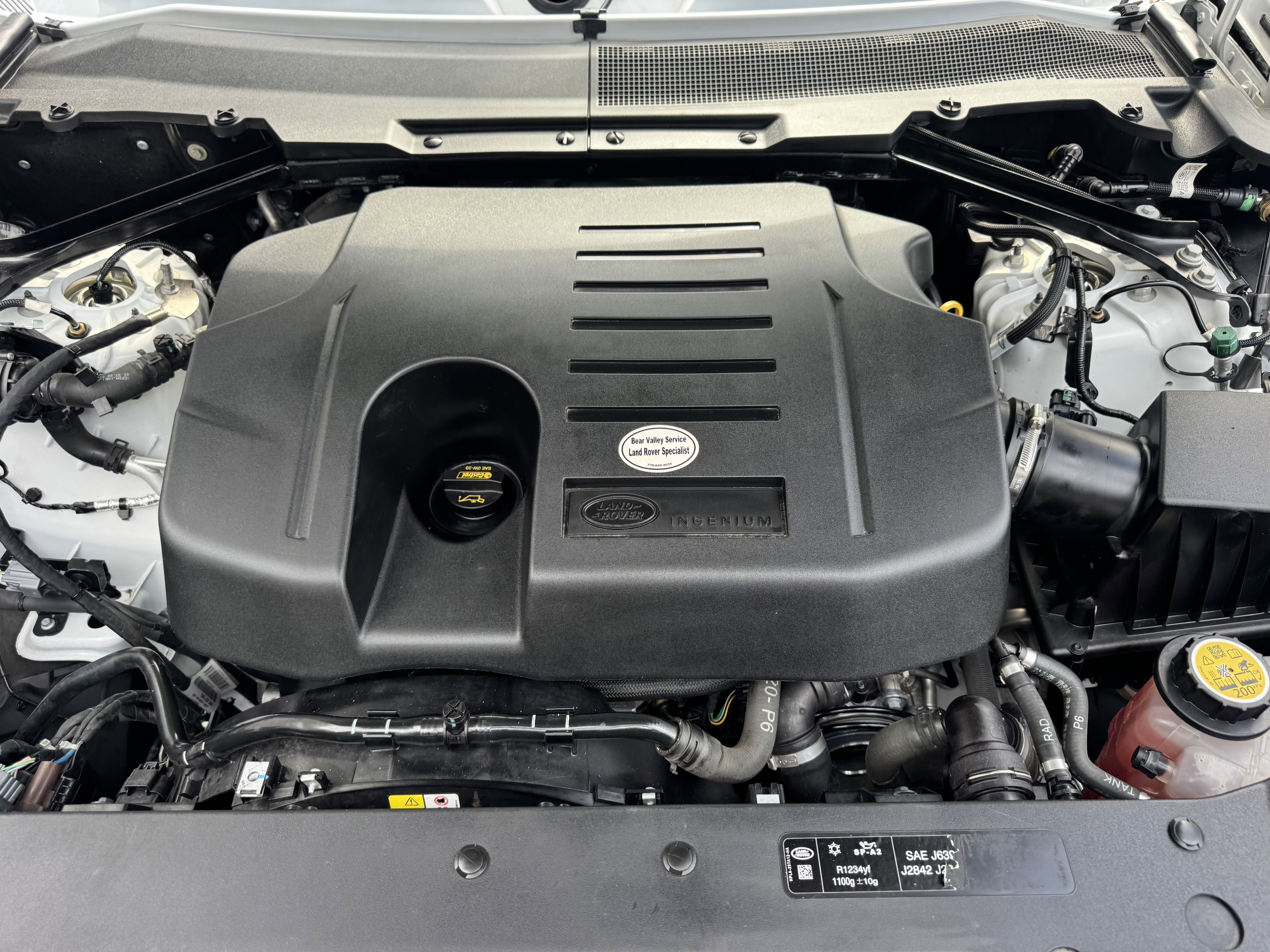 Used 2023 Land Rover Defender 130 S image 31