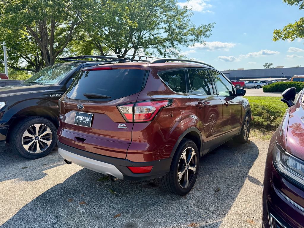 Used 2018 Ford Escape SEL FWD image 4