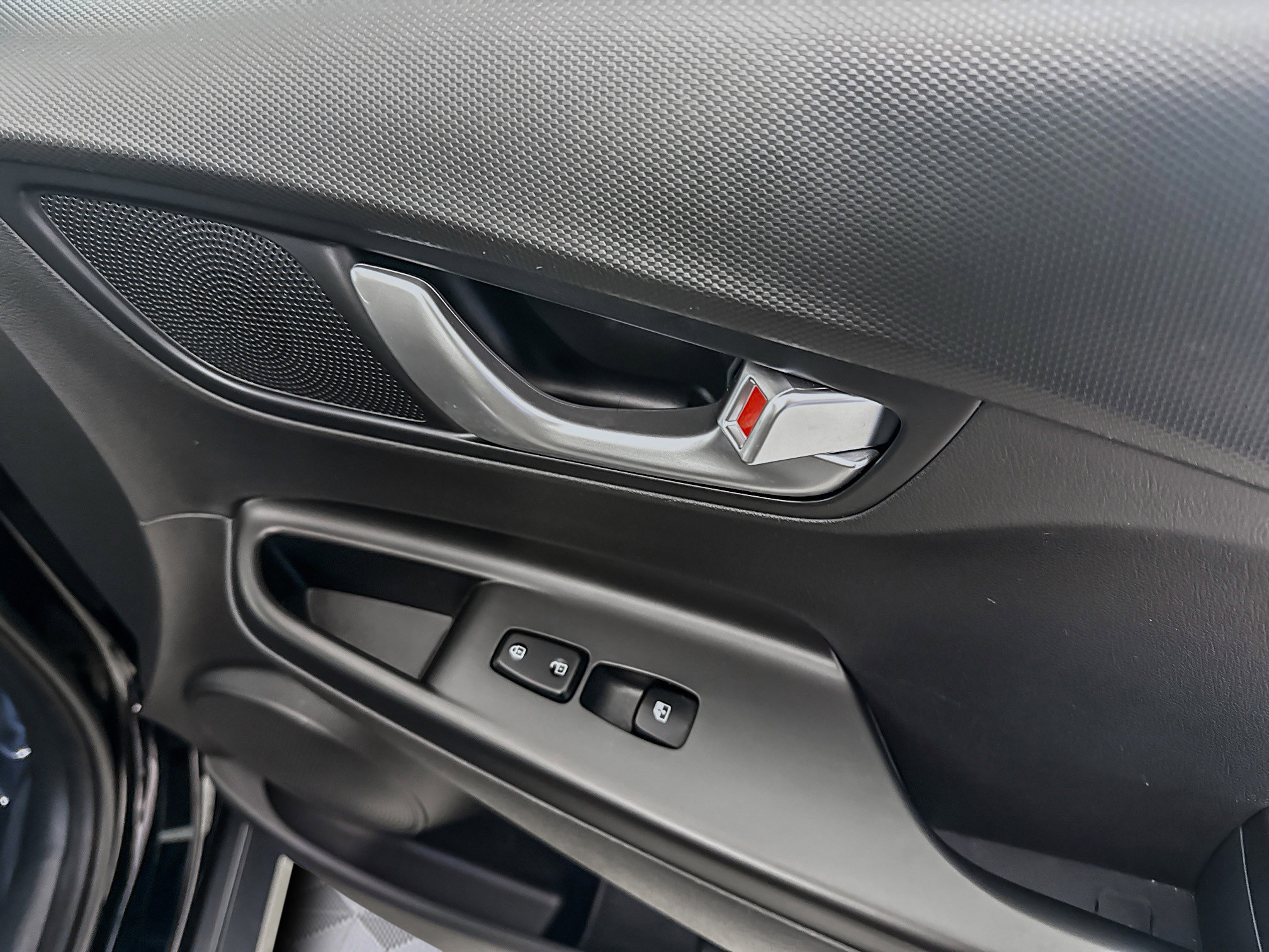 Used 2023 Hyundai Kona SEL image 31