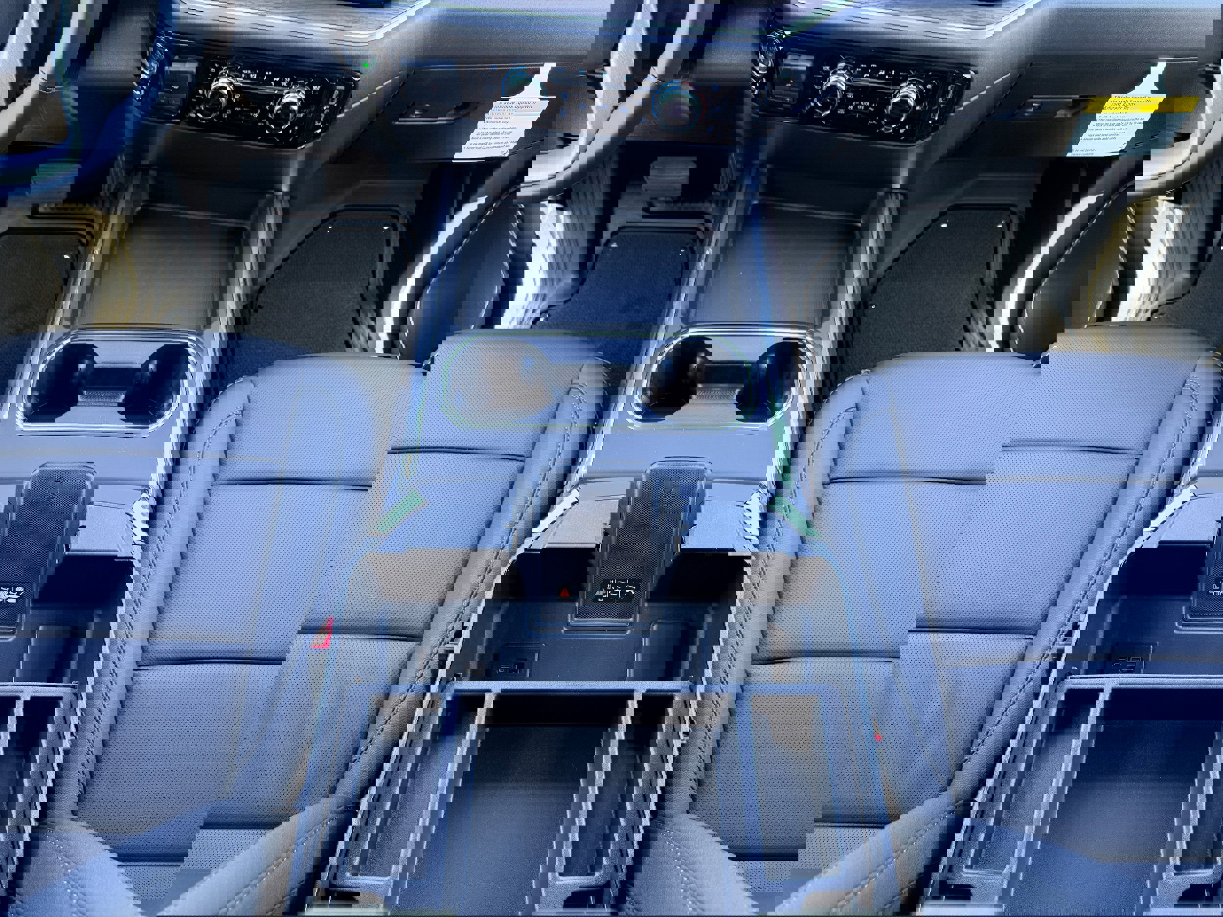 New 2026 GMC Sierra 2500 SLT w/ SLT Premium Package image 19