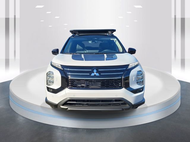New 2026 Mitsubishi Outlander AWD image 2