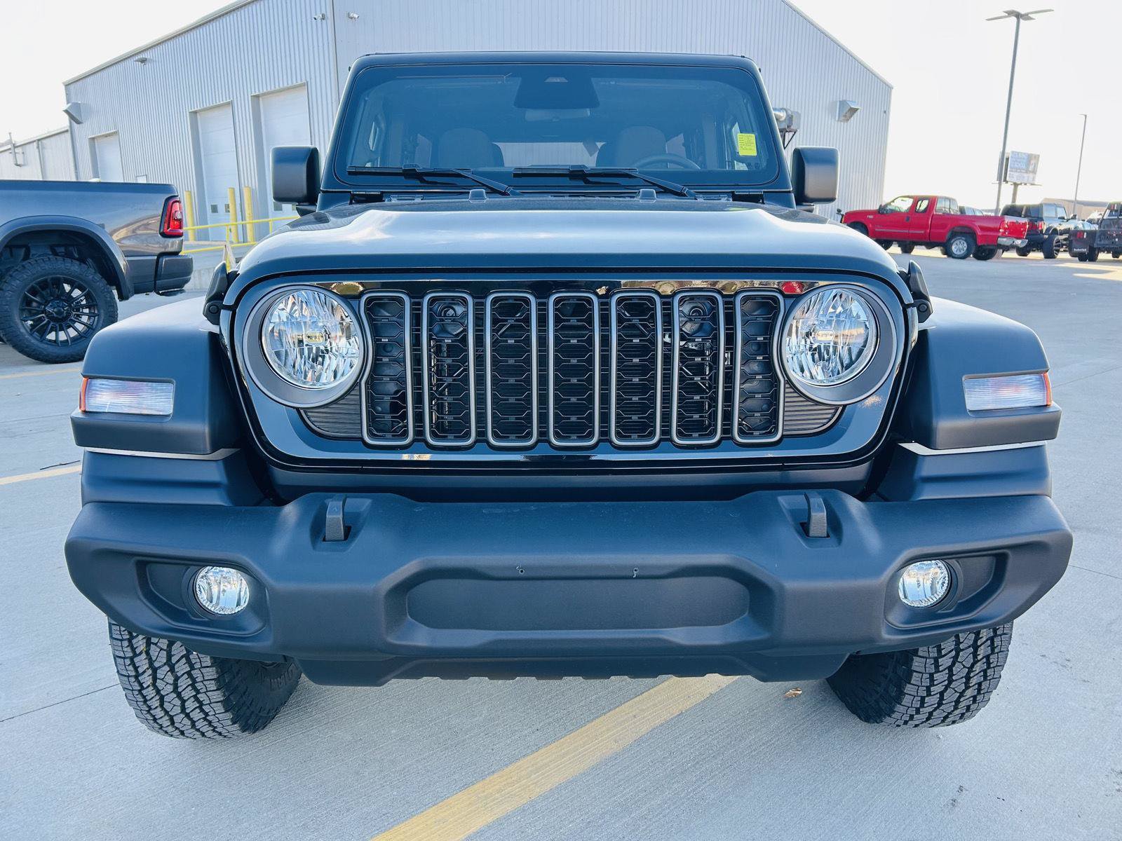 New 2026 Jeep Wrangler Unlimited Sport AWD/4WD image 31