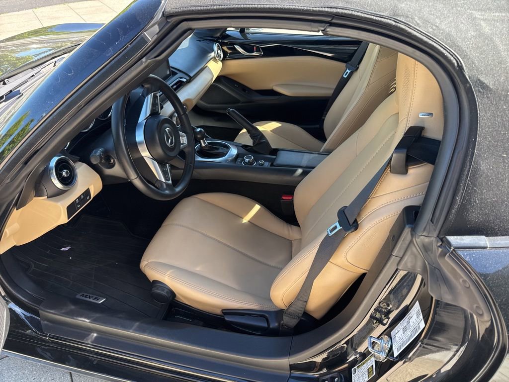 Used 2016 MAZDA MX-5 Miata Grand Touring image 8