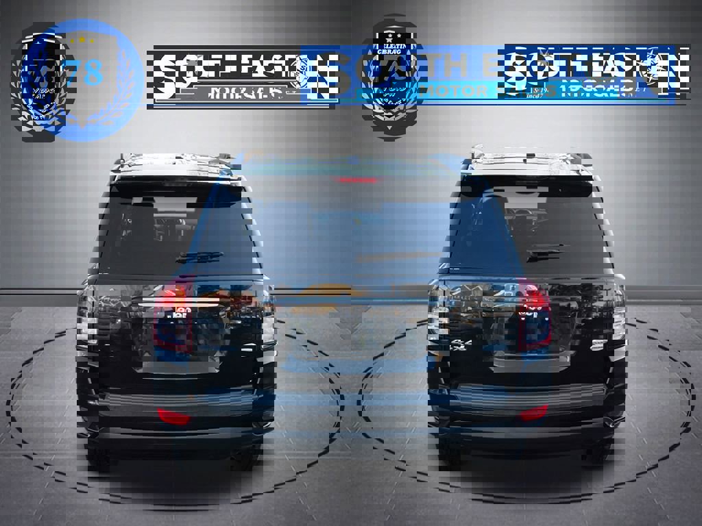 Used 2016 Jeep Compass Latitude image 4