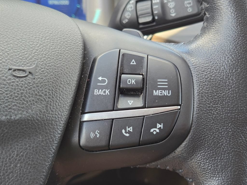Used 2020 Ford Escape Titanium AWD/4WD image 24