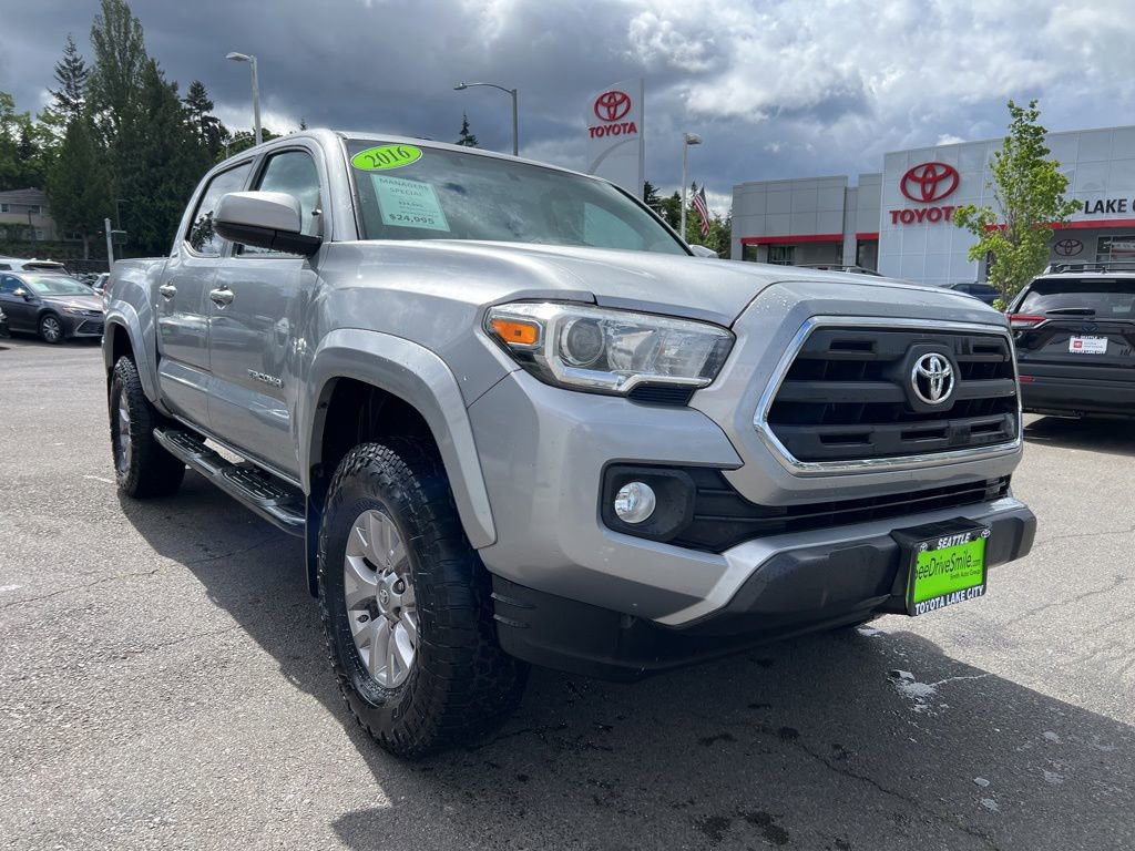 Used 2016 Toyota Tacoma SR5 w/ SR5 Appearance Package (SN) AWD/4WD image 1