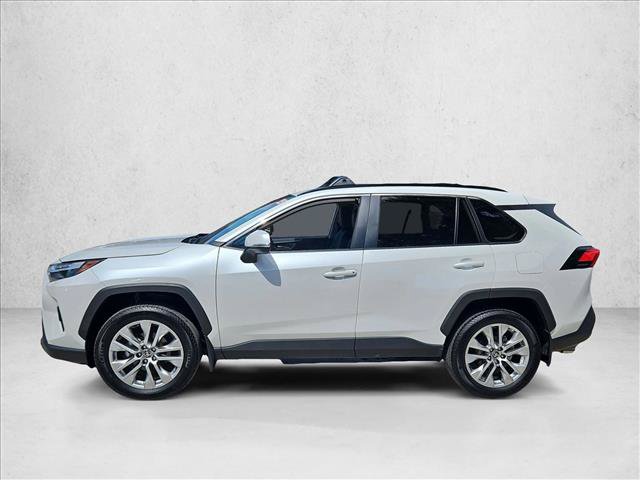 Used 2025 Toyota RAV4 XLE Premium FWD image 9