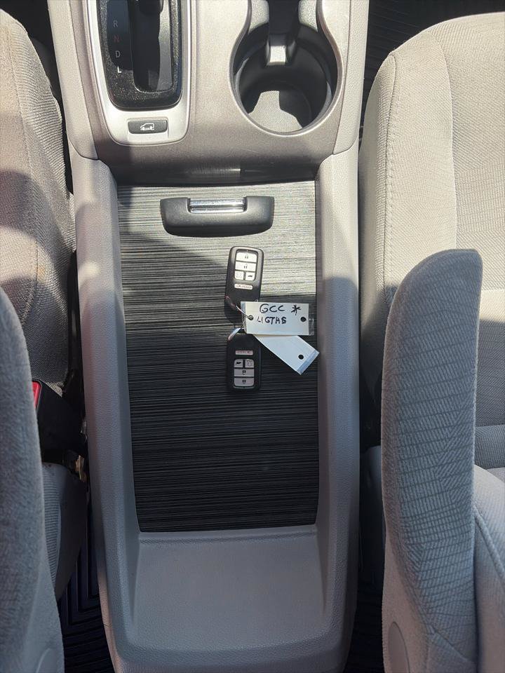 Used 2017 Honda Pilot EX image 12