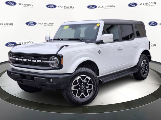 Certified 2025 Ford Bronco Outer Banks image 1