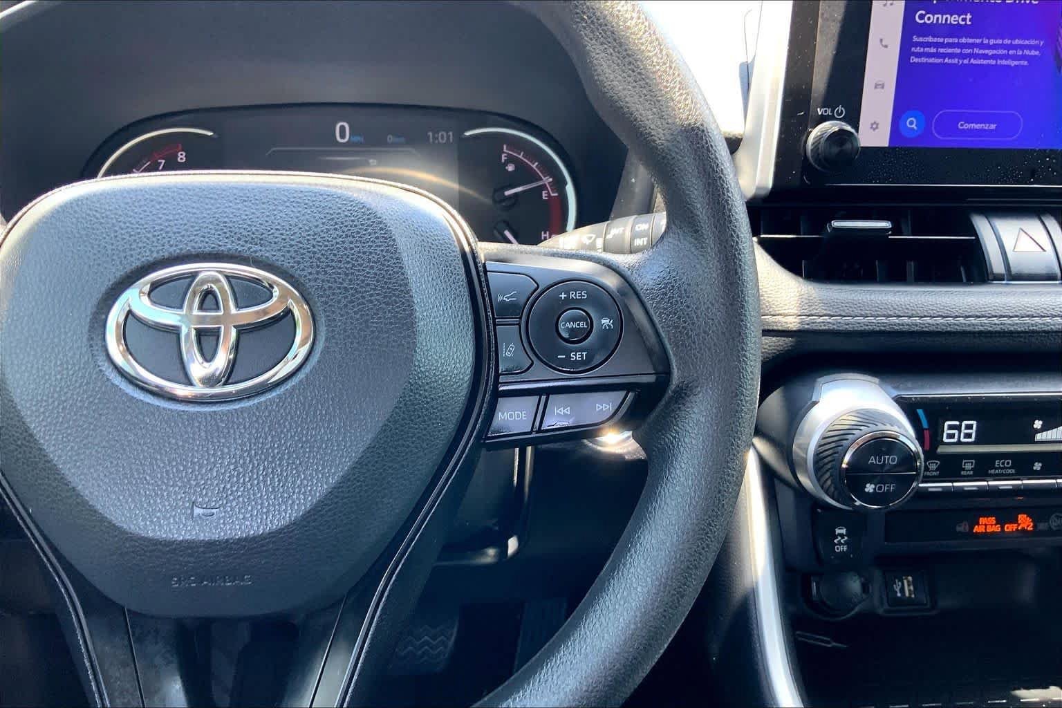 Used 2024 Toyota RAV4 XLE w/ Convenience Package FWD image 25