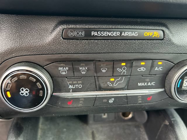 Used 2020 Ford Escape SEL AWD/4WD image 25